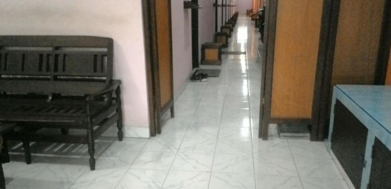 Hotel Erysa Juanda Sedati Ngoại thất bức ảnh